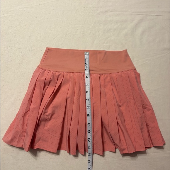 OFFLINE Pink Cropped Top and Skirt Set - Picture 3 of 16